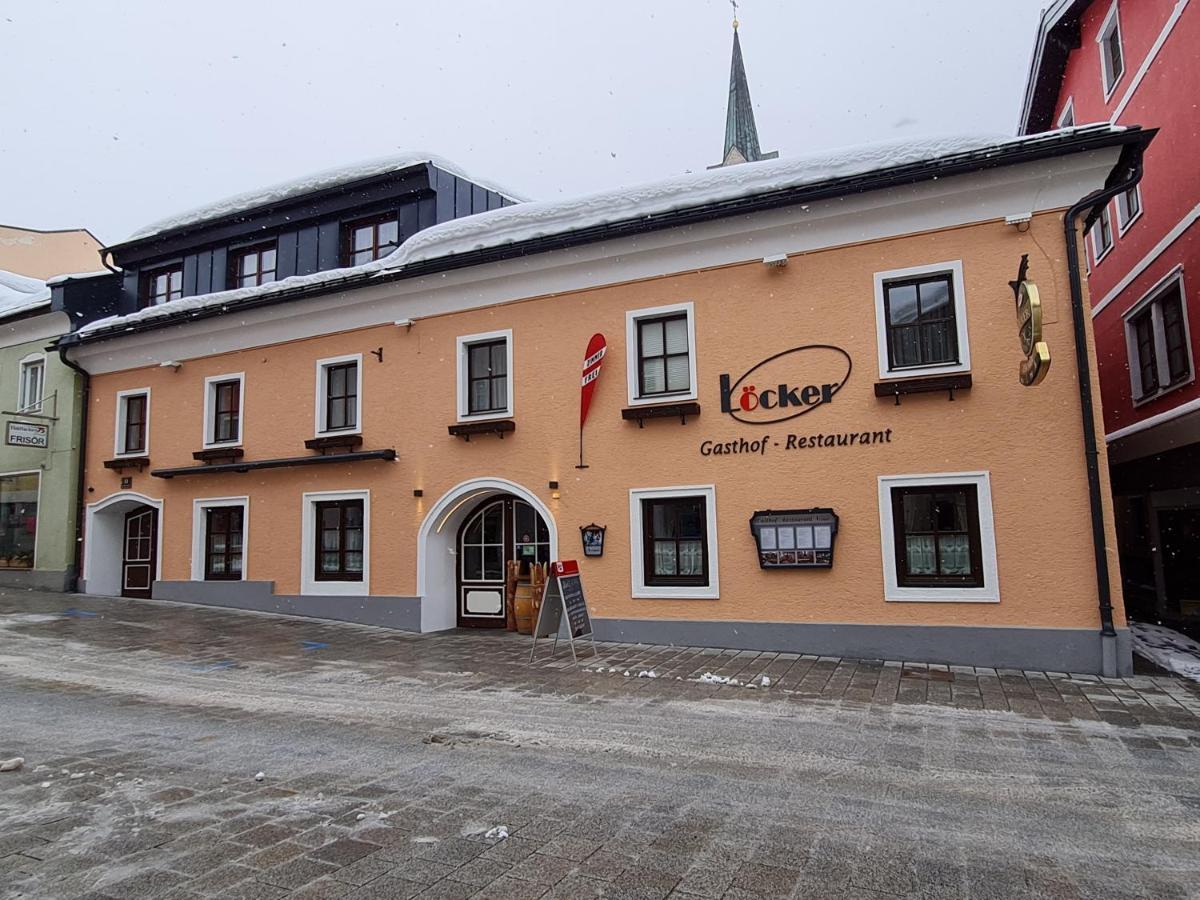 Gasthof - Restaurant Loecker ラートシュタット エクステリア 写真
